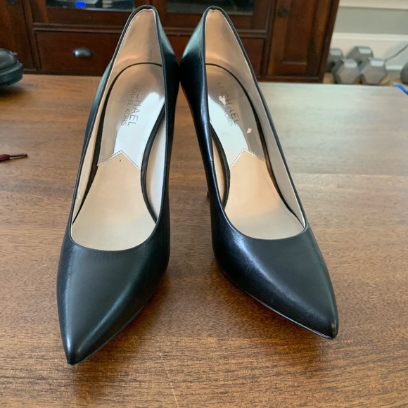 Michael Kors black stilettos metal heel size 7 - Picture 6 of 6